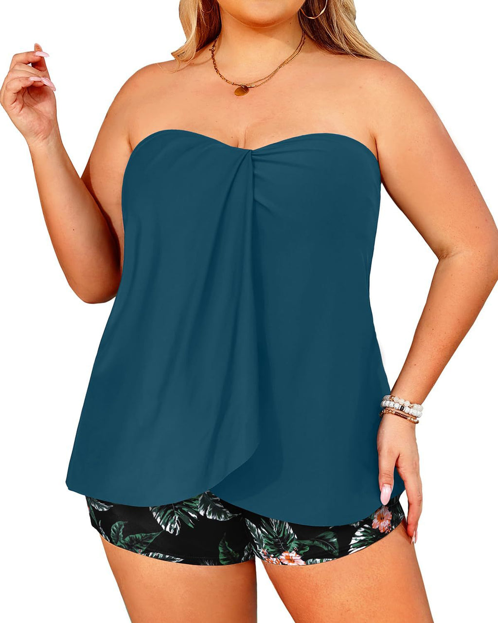 Leisure Resort Deux-pièces boxer de maillot de bain Slips Backless Halter Style