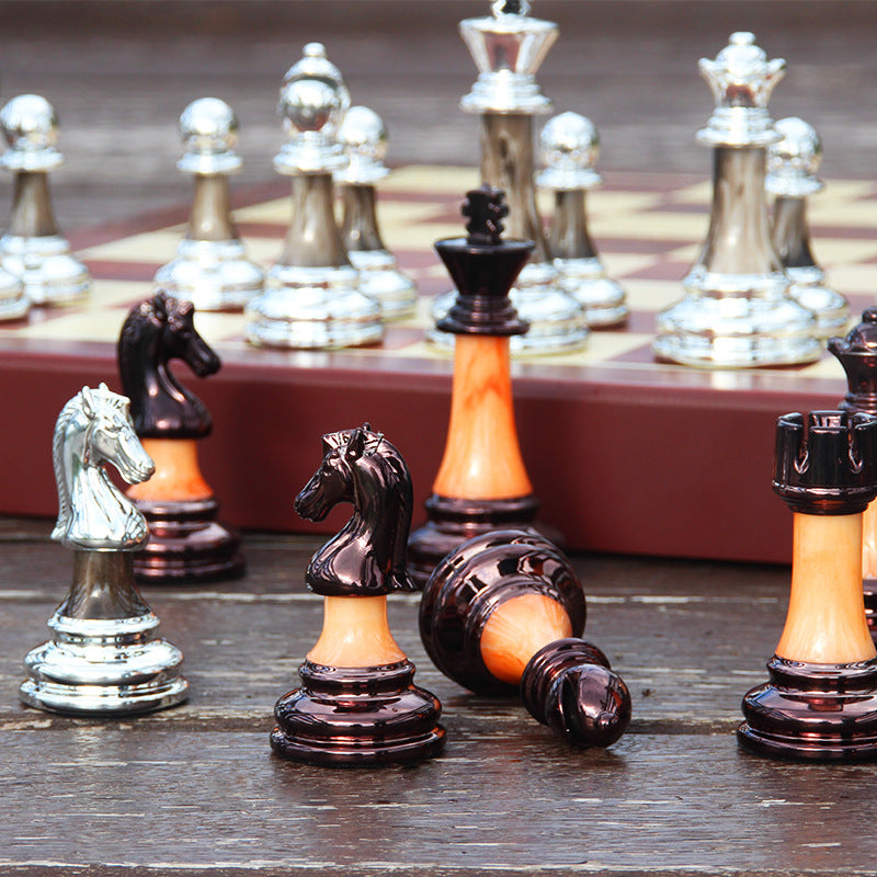Ensemble d'échecs haut de gamme en métal et acrylique