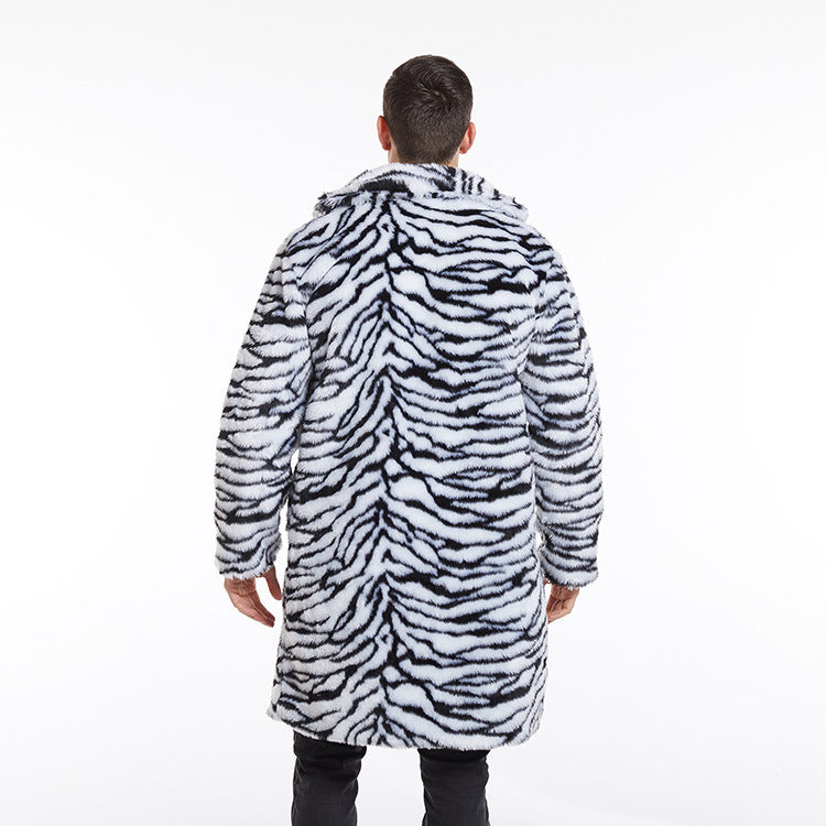 Manteau de fourrure de faux hommes modèle de tigre coupe longue