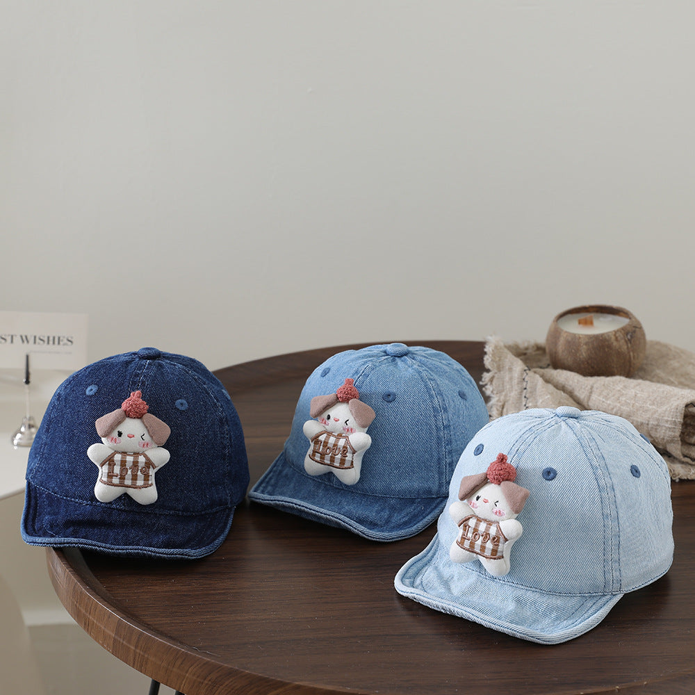 Jouet en peluche cartoon garçon et fille d'été avec haut doux et mignon style casquette de baseball