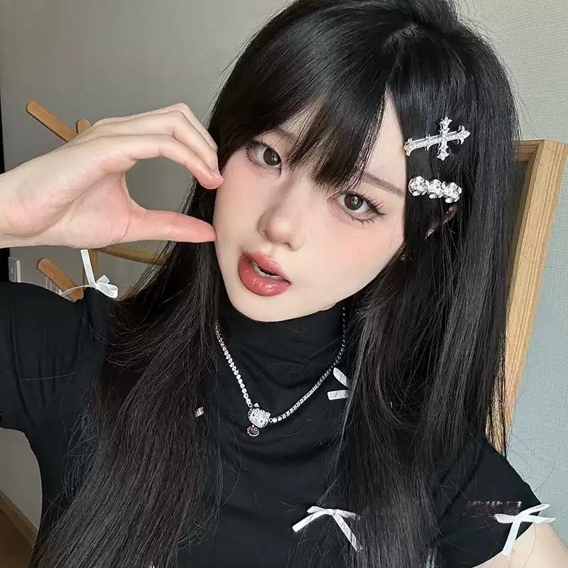 Clip de cheveux en cristal doux et Edgy Cross-flower
