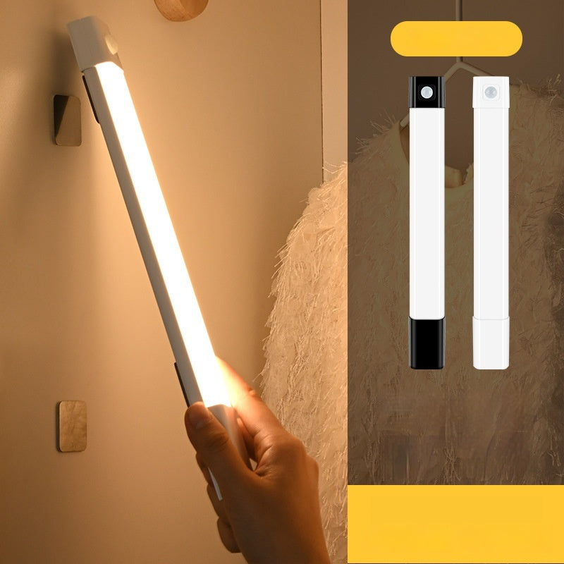 Bande magnétique autocollante sans fil lumière pour armoires rechargeable bande de lumière