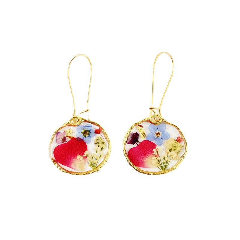 Boucles d'oreilles circulaires irrégulières à fleurs séchées de pétale rose
