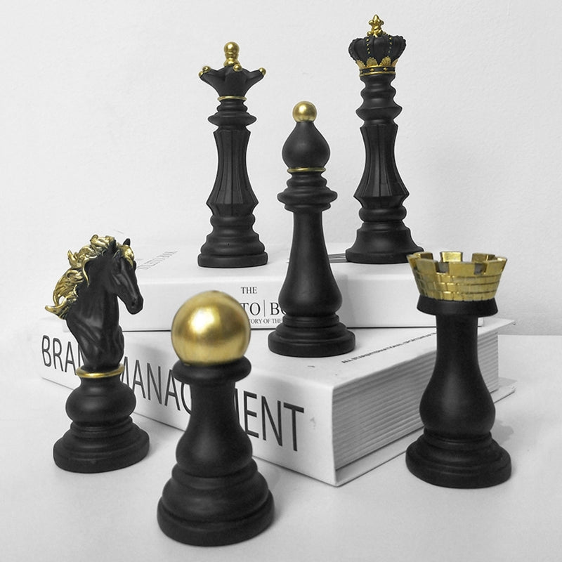 Ornements de résine d'échecs créatifs