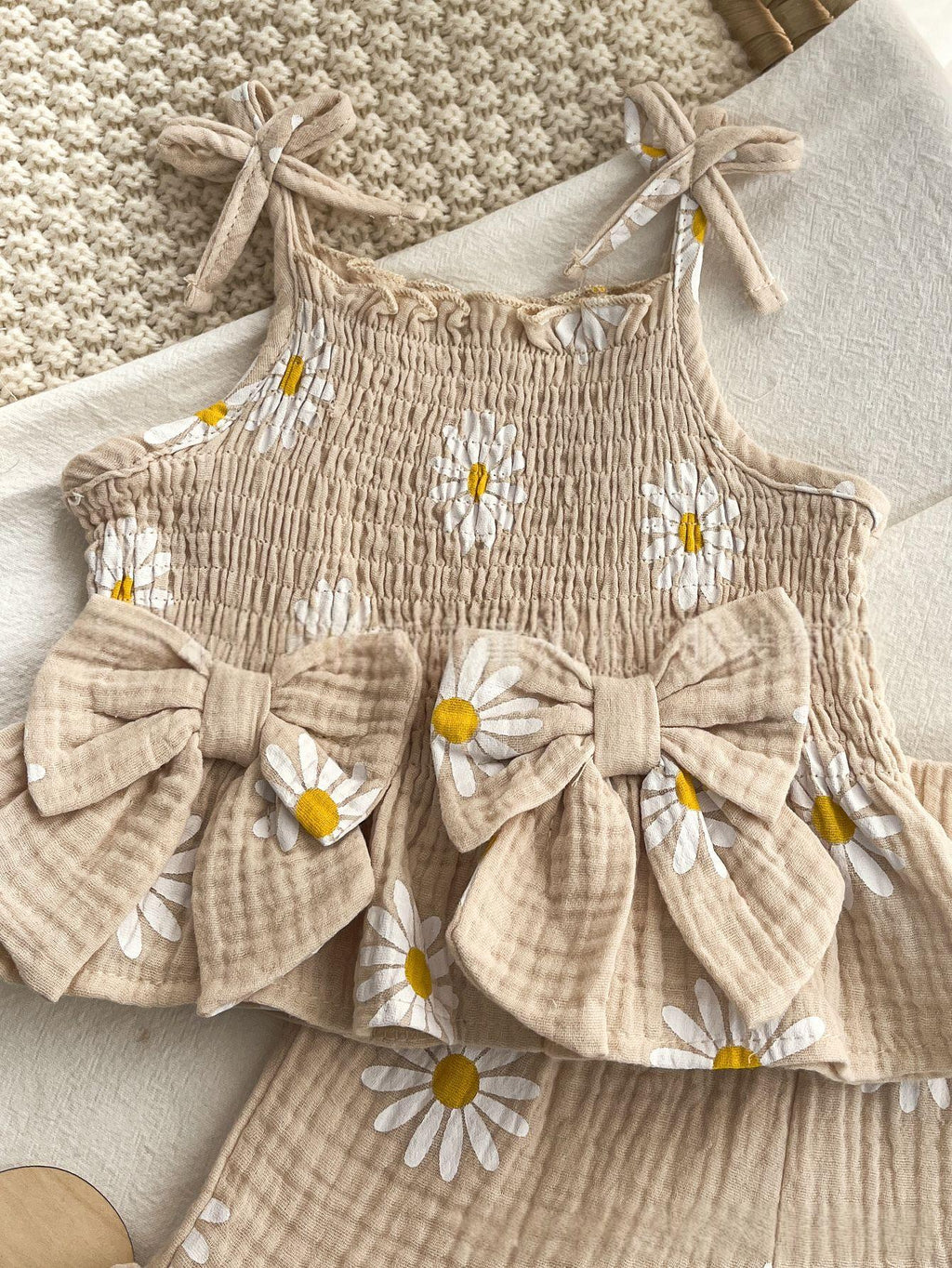 Camisole et shorts pour enfants couleur apricot