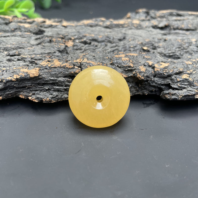 Beige Jade Ping An Buckle 25mm10 Yuan Modèle Stall Supply Live Delivery Bien-être Produits Me