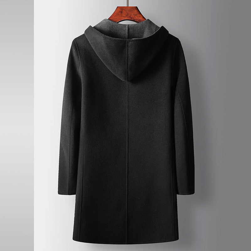 Manteau de laine mi-longueur homme avec un style réversible à la hotte
