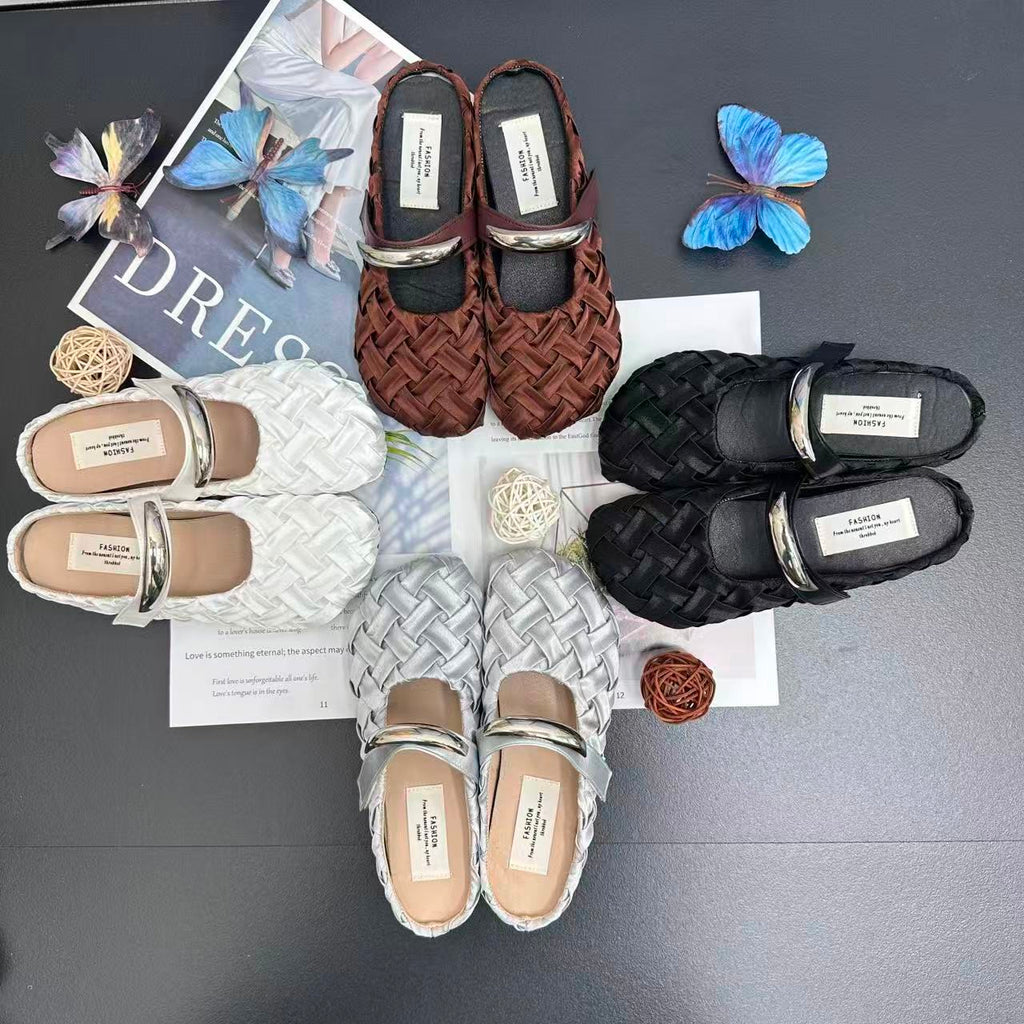 Les femmes Minimalist Luxury Hand-Woven Satin Slide Mules Matching Daily