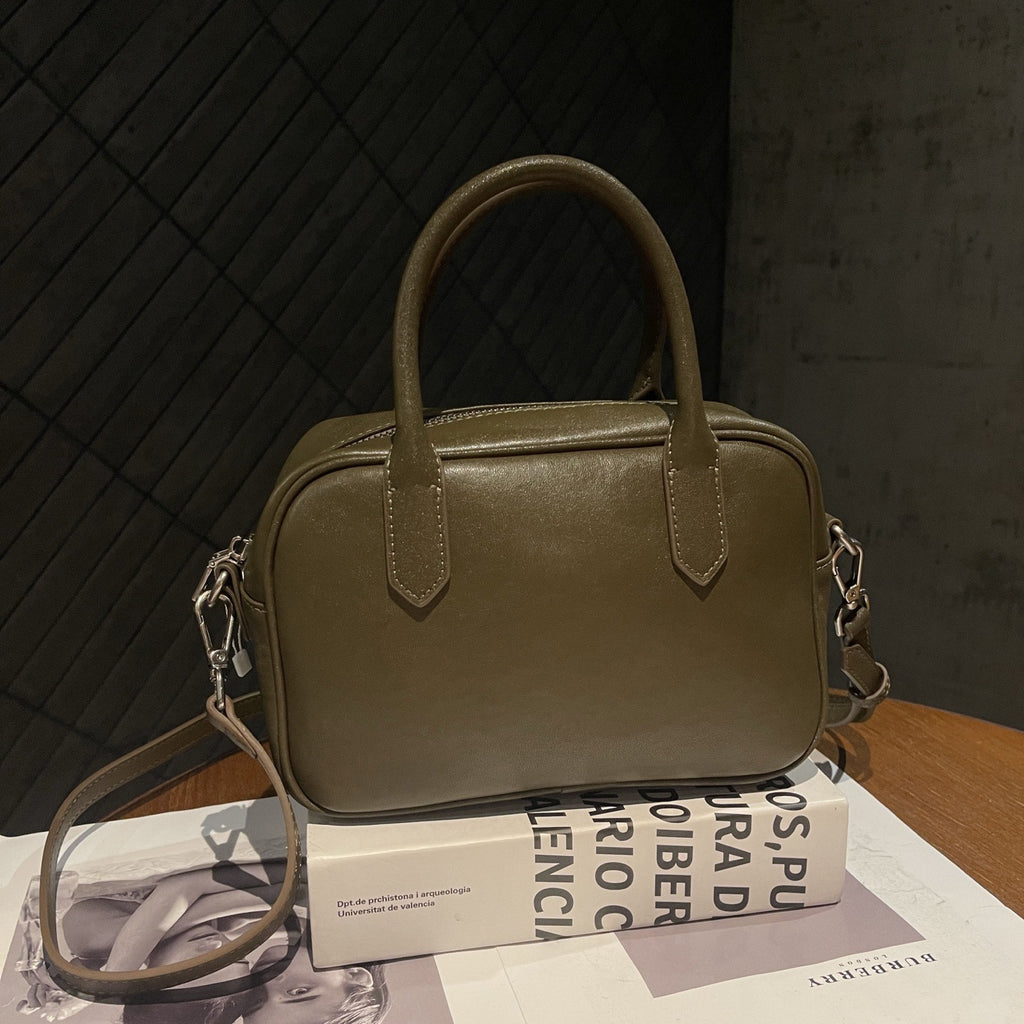Top-grain leather bowling bag