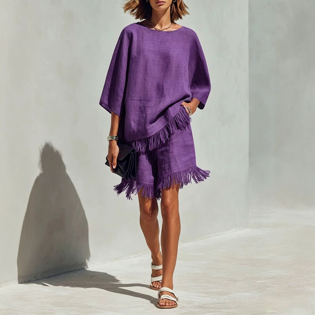 Le top occasionnel et le short à deux pièces pour femmes