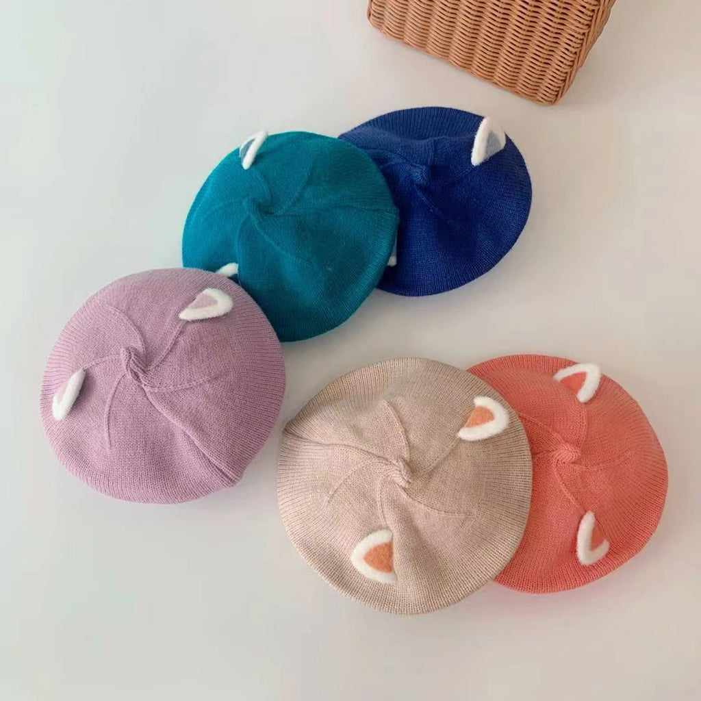 Chapeaux de laine de tricot de printemps et d'automne