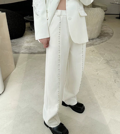 Pearl Strass Epaule Pad blanc costume pour les hommes avec une sensation de détente