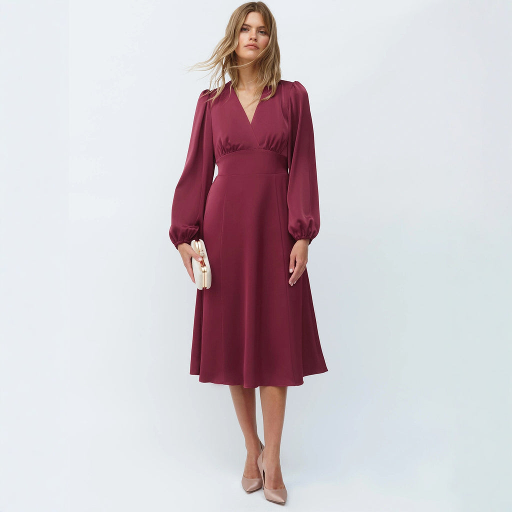Women's long-sleeved dress
