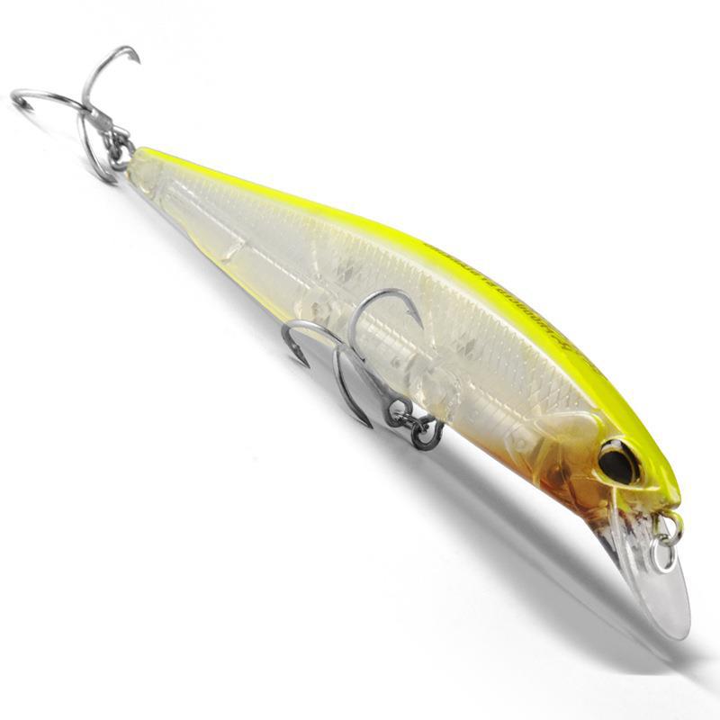 Grande bouche sauvage pêche pour le poisson noir eau douce Basse
