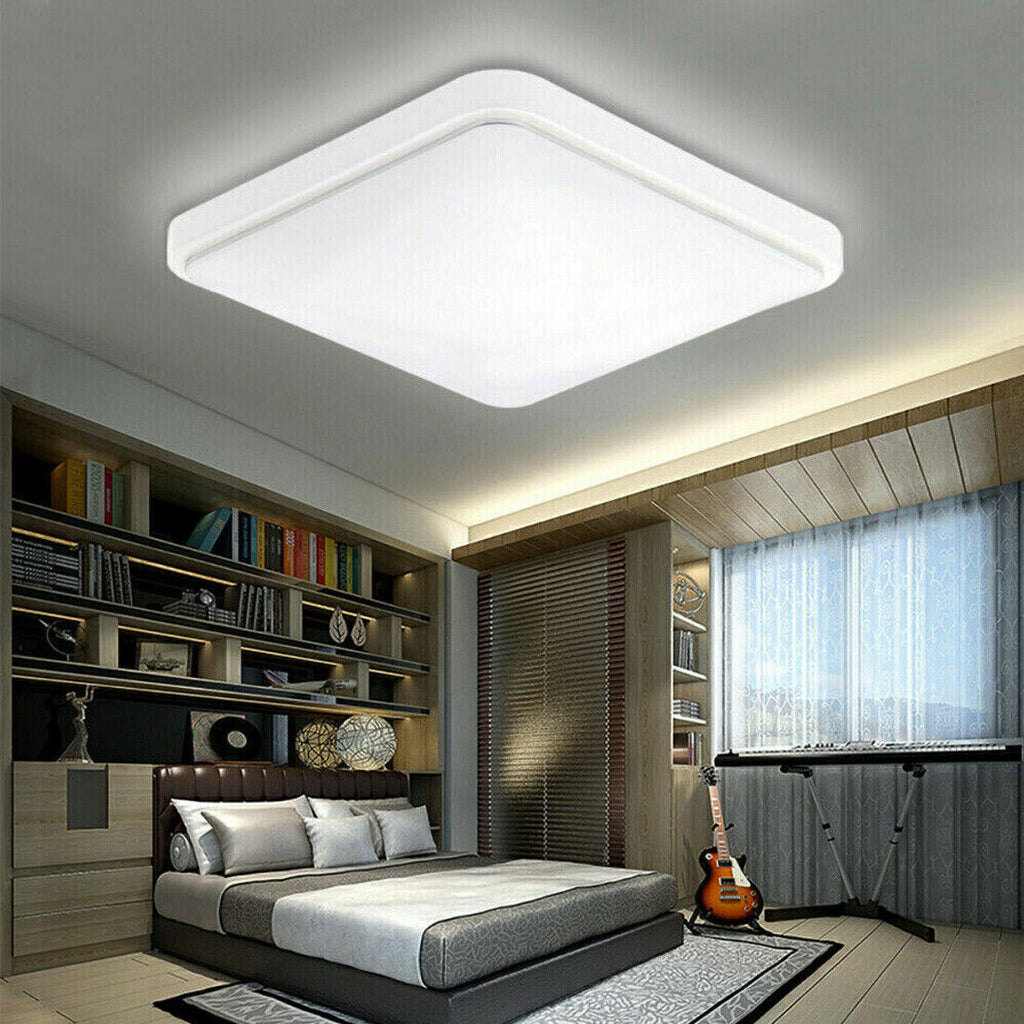 Lampe de plafond carrée
