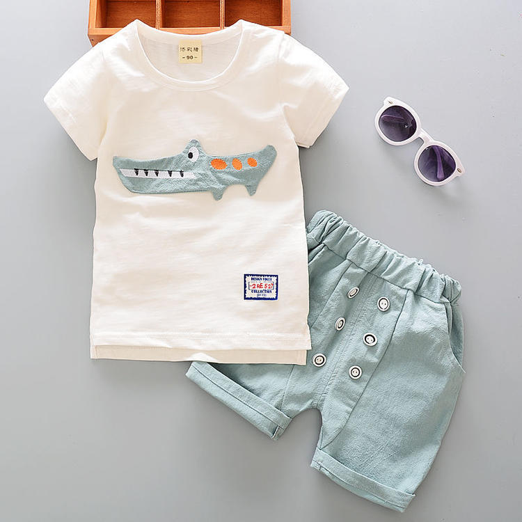 Two-piece summer short-sleeved set for boys
