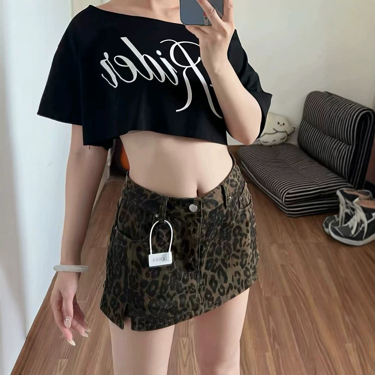 Leopard-print Femmes shorts de jupe d'été avec un style de carrosserie fente
