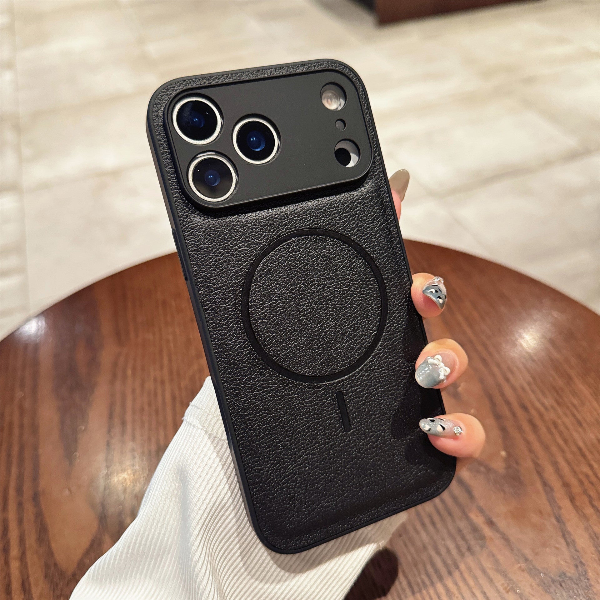 Aspiration magnétique Fine Circle Solid Couleur Fine Trou Protective Sleeve Phone Case
