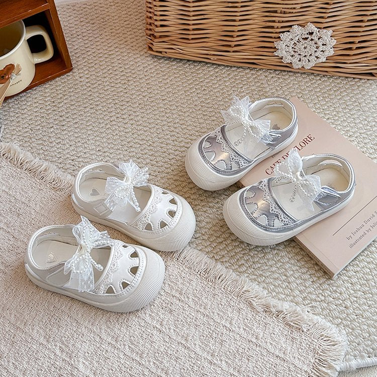 Chaussures d'été cool pour filles Princesse Baotou Sandales creuses Bébé pour enfants Chaussures simples