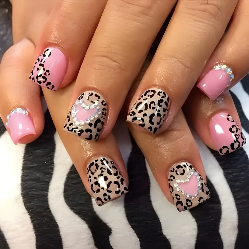24 pièces Nail Art Haute Mode Simple Strass papillon fleur de vache porter Nail