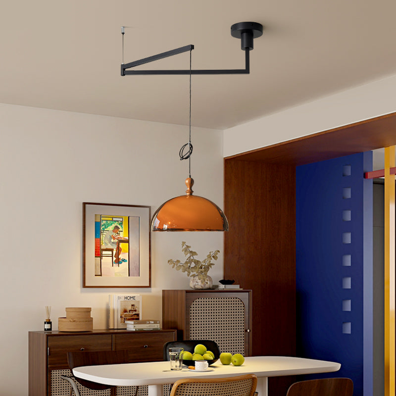 Restaurant Pendentif lumière avec un bras pivotant pour le positionnement réglable
