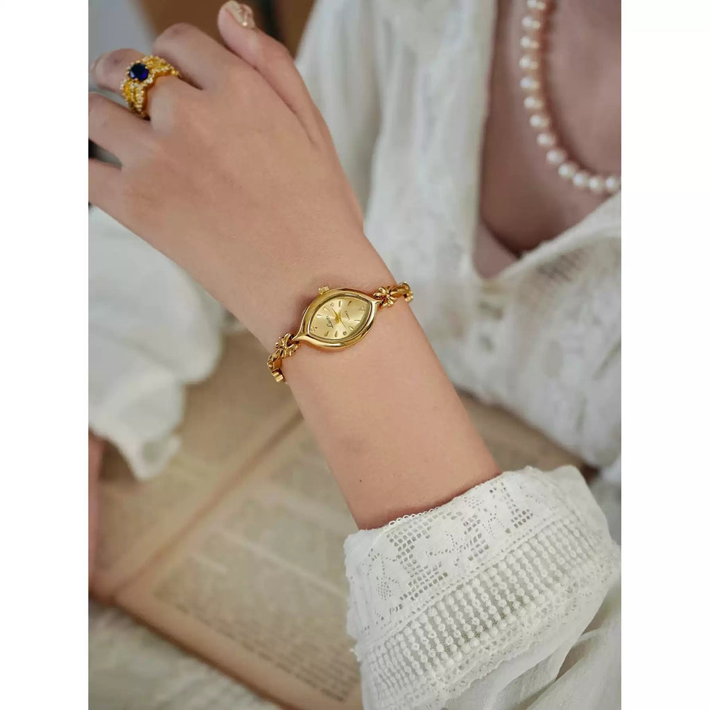 Vintage en or de style français Petite montre femme