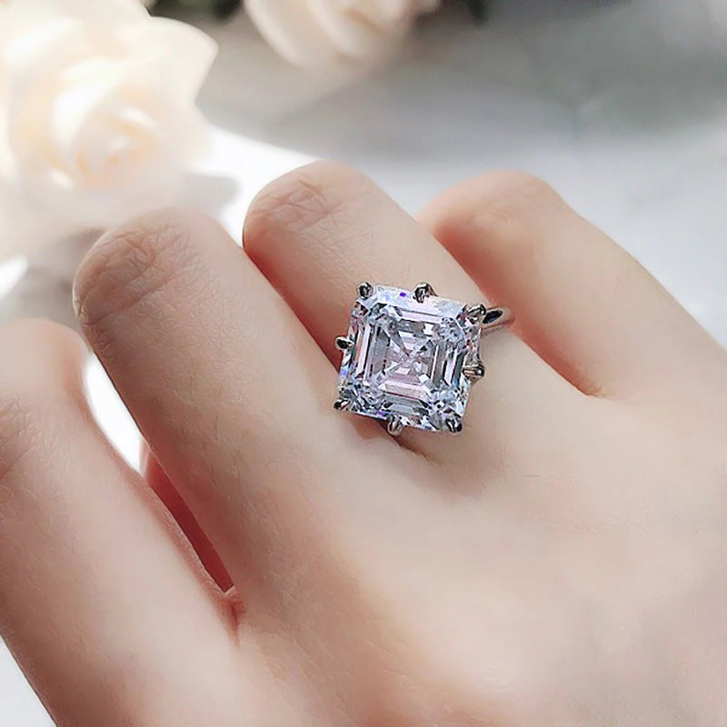 Anneau de Zircon carré pour femmes