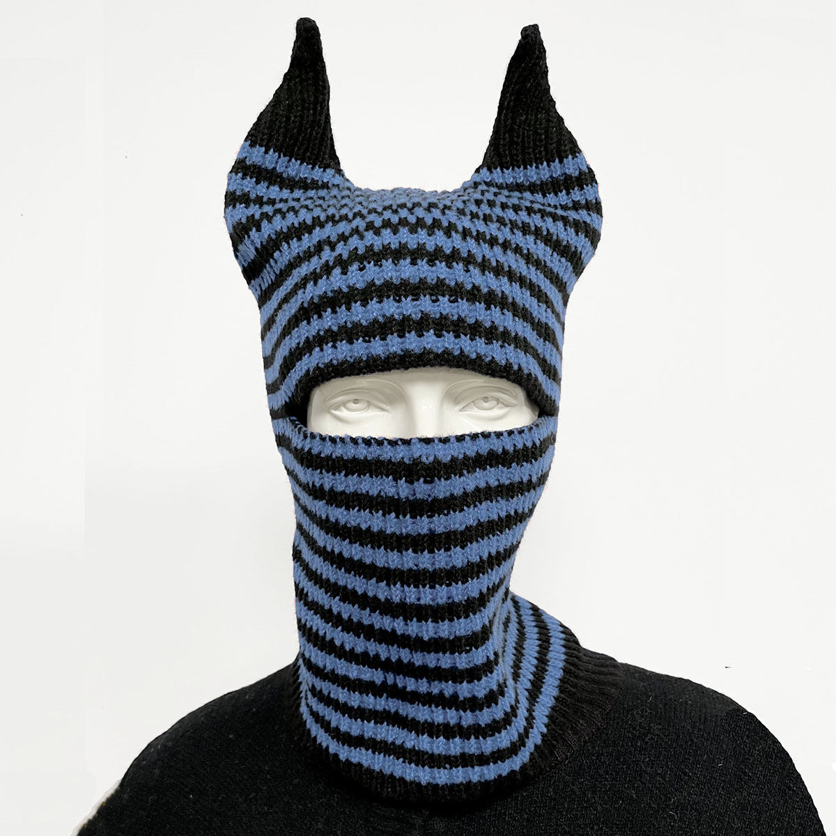 Chapeau rayé de corne d'Halloween