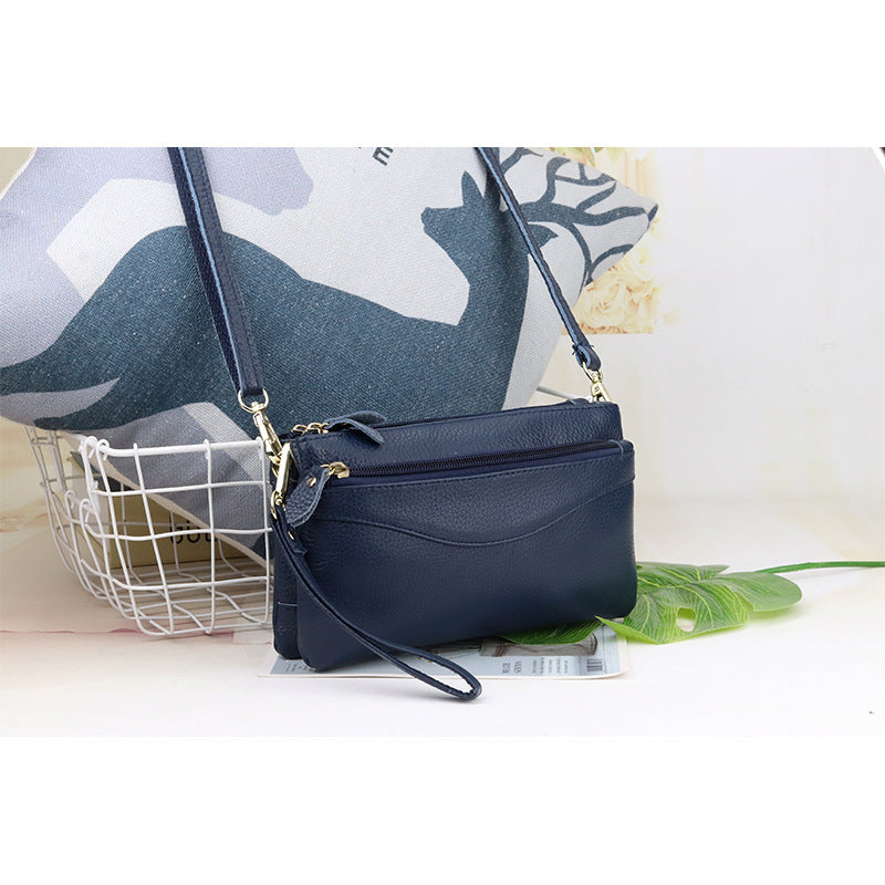 Les femmes petit sac de corps avec des compartiments multiples en cuir plein grain