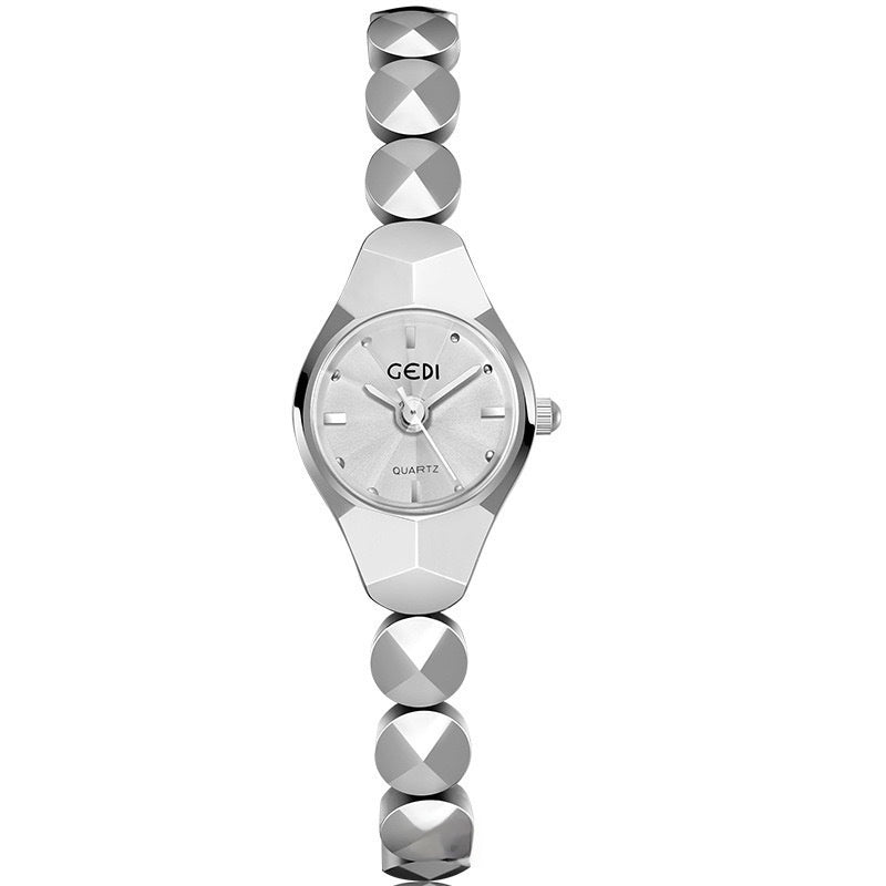 Montre en alliage femme élégante et minimaliste