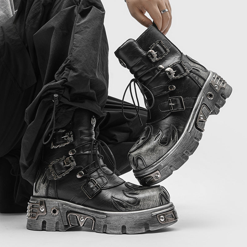 Chaussures en métal style punk foncé rétro