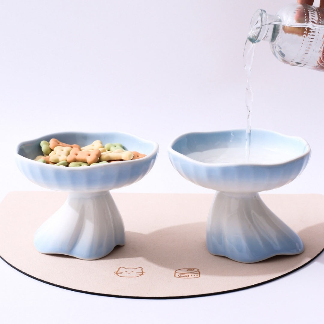 Élevé en céramique graduée en forme de robe Pet Water & Food Bowl pour chats et chiens