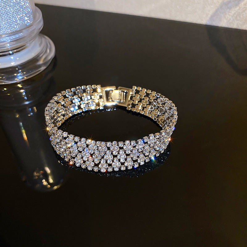 European And American Fashion Dazzling Diamond Bracelet La personnalité des femmes Exagéré Wi