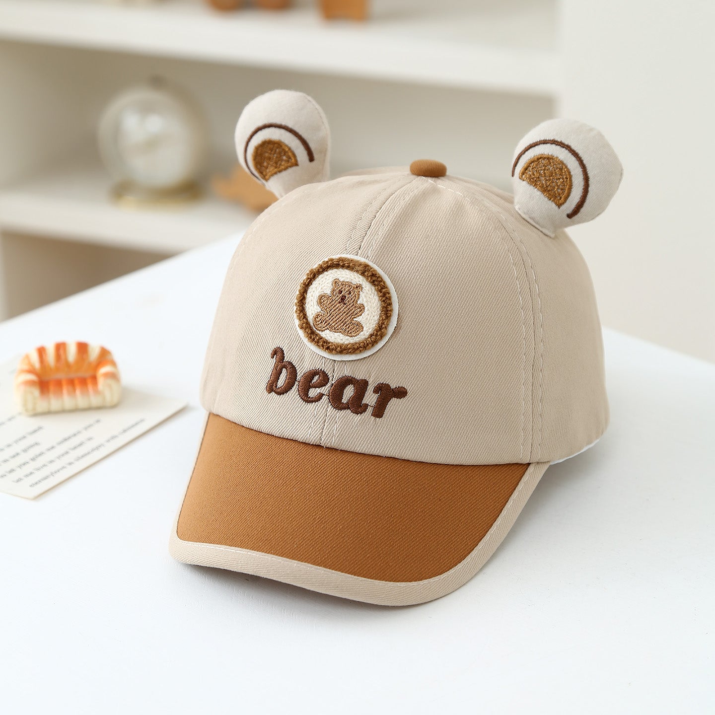 Le chapeau de baseball brodé de l'ours cartoon mignon est adapté pour les enfants âgés de 1 à 3 à Wea