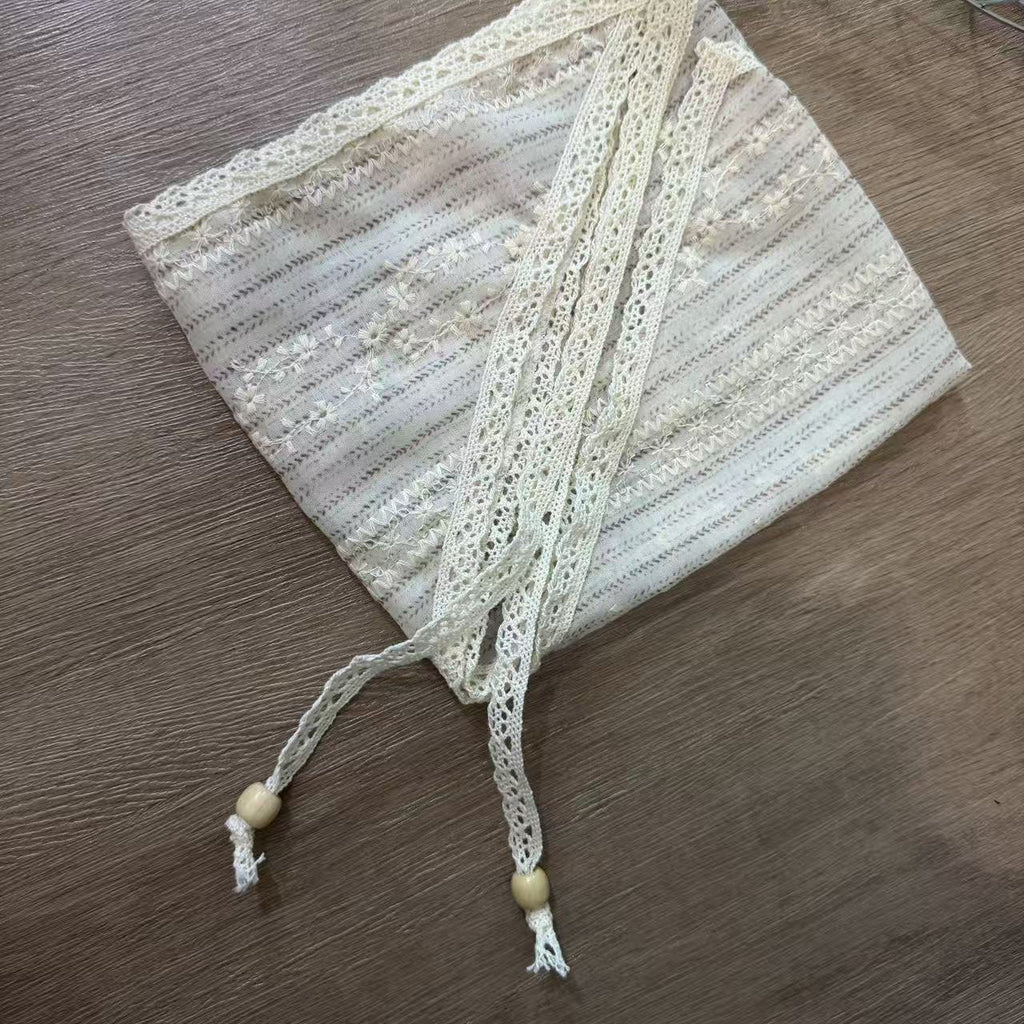 Écharpe de soie florale brodée en dentelle