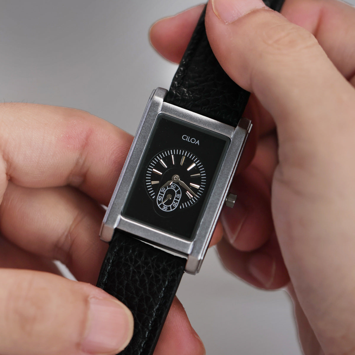 High-end Square Tritium Sports Watch pour les hommes