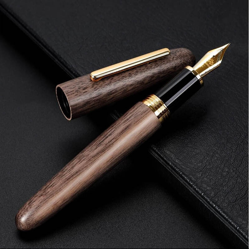 Capuchon rotatif en bois d'un stylo hommes et femmes d'affaires Calligraphie pratique