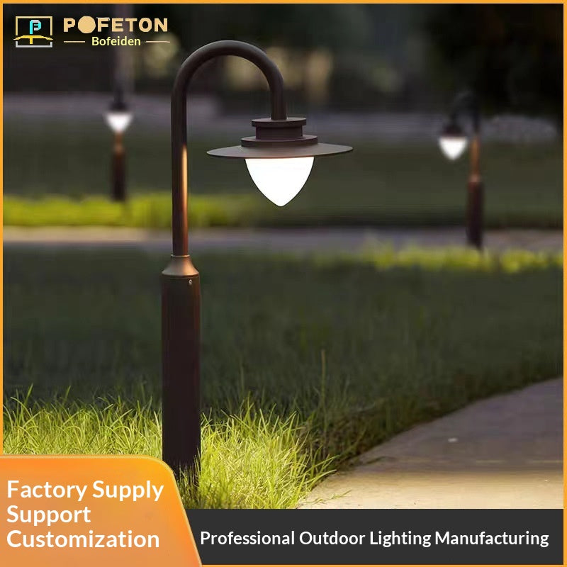 Lampe extérieure étanche de jardin léger en forme de cœur