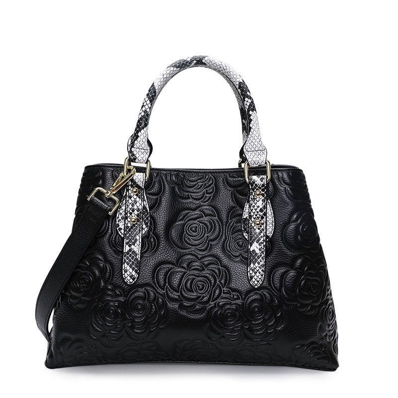 Sac d'épaule texturé à mi-âge