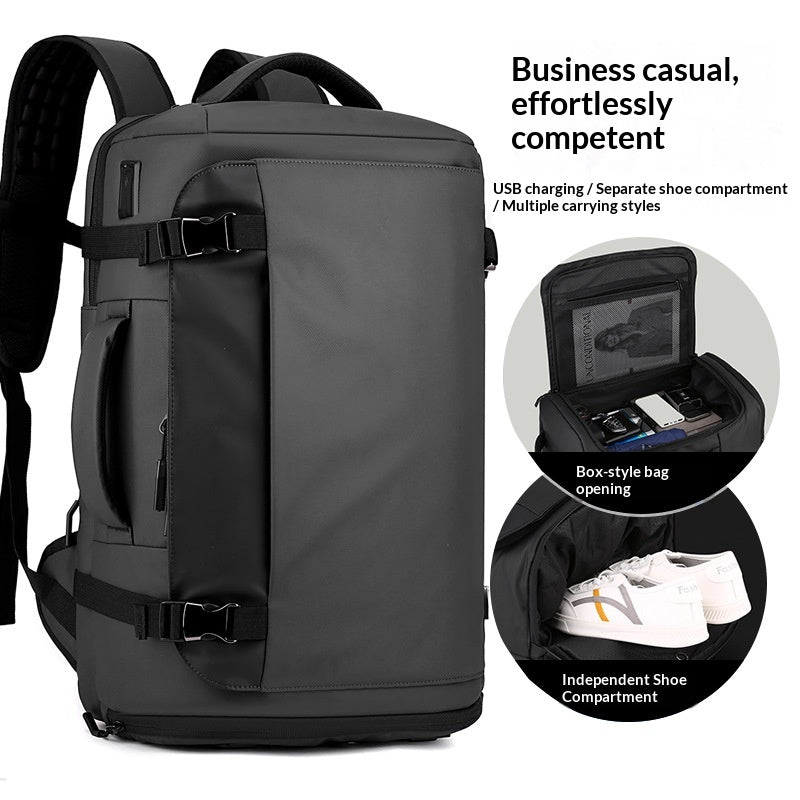 Le sac à dos extérieur de style Box présente une ouverture large