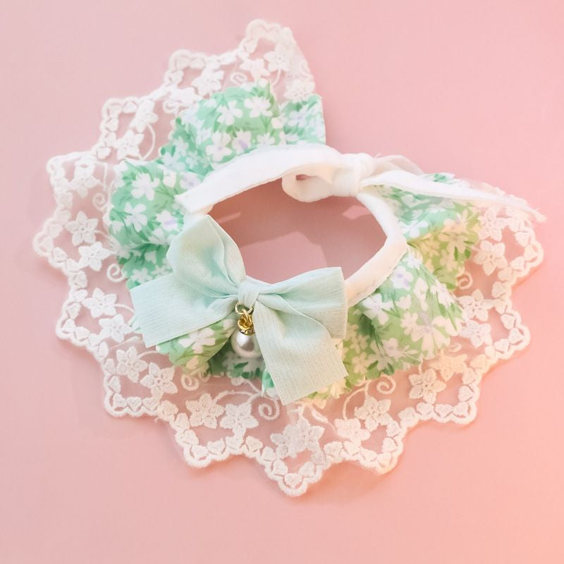 Chats Innocent Series Bib de chien en dentelle