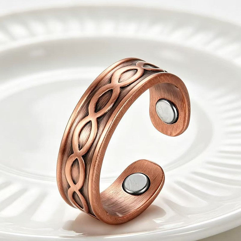 Anneau de croix magnétique tendance