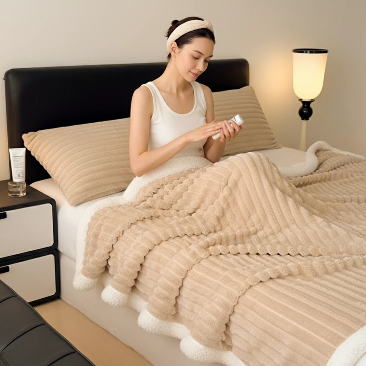 Couverture de lancer en peluche rayée 1PC