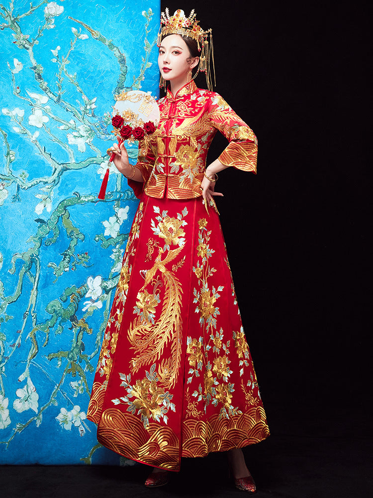 Dragon chinois et Phoenix ont une robe Chaplet et robe officielle Xiuhe