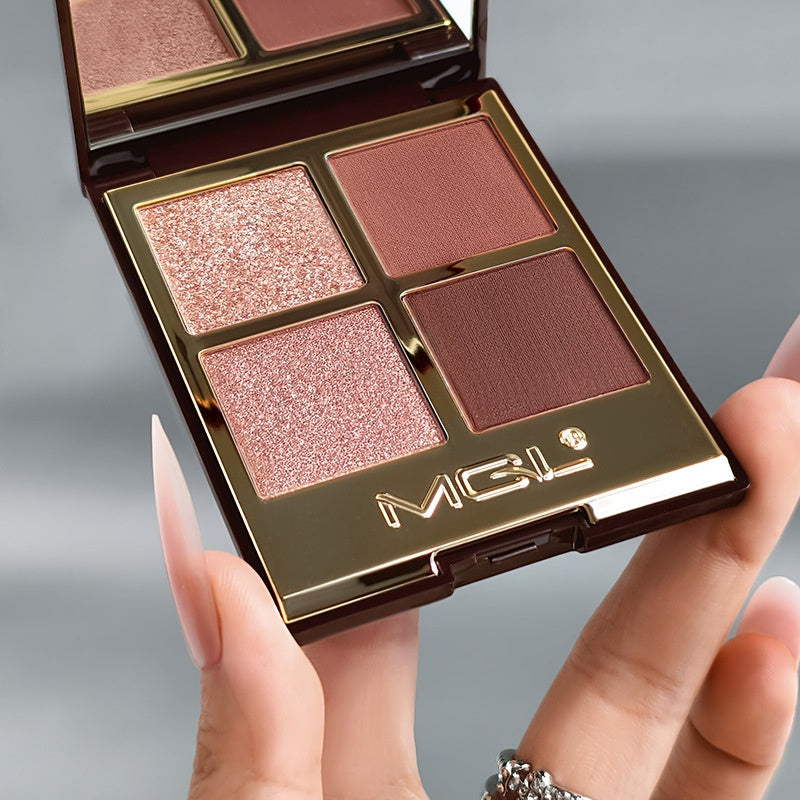 Matte et Pearly Tous les jours Terre ton Quad Eyeshadow
