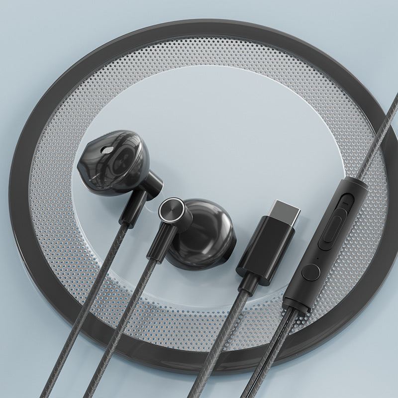 Casque de jeu filaire dans l'oreille de type-C
