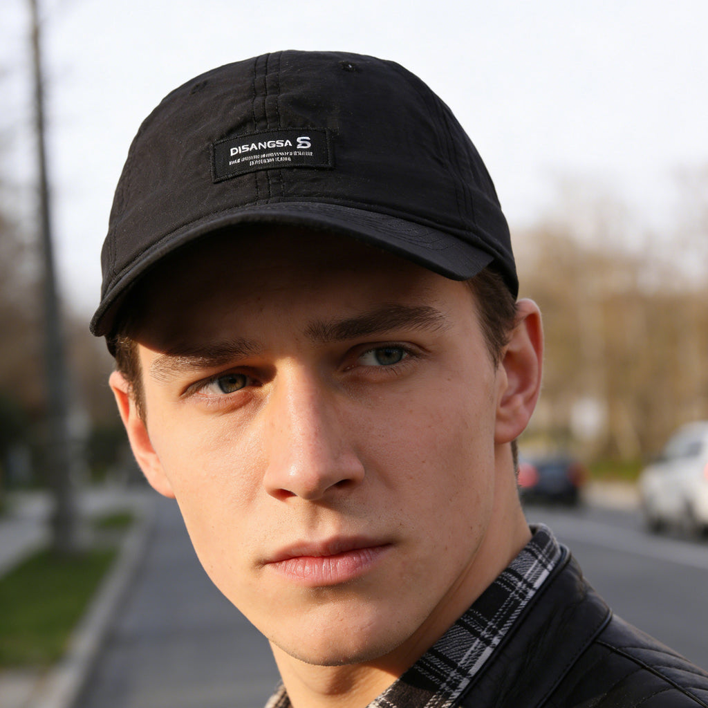 Version coréenne d'une simple lettre brodée de couleur solide Séchage rapide Casquette de baseball avec A