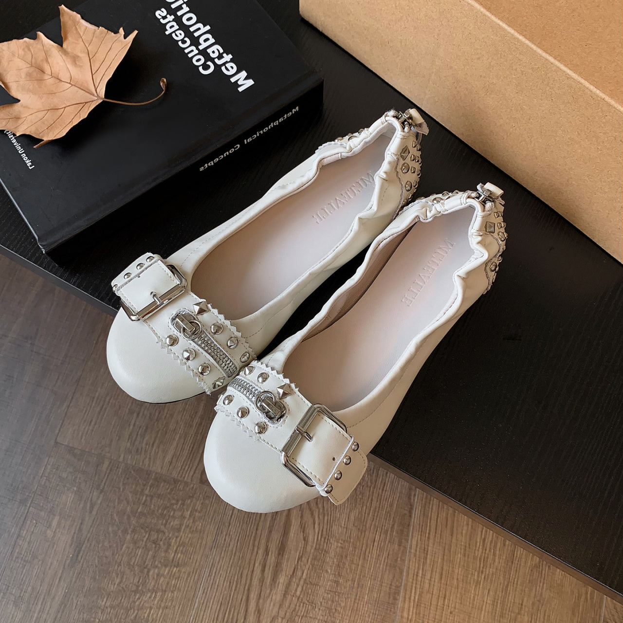 Femmes Dark Y2K Punk Studded Ballet Flats