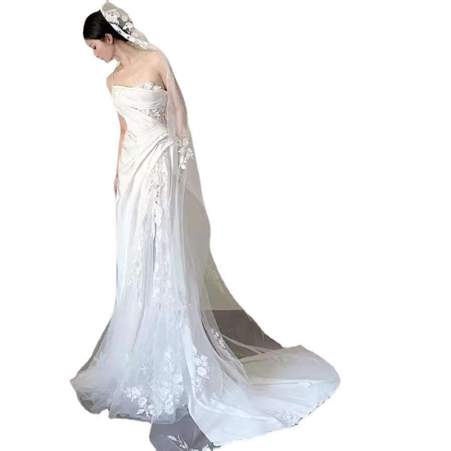 Satin Dentelle Veil Tube de mariage Top Robe de mariée en queue de poisson