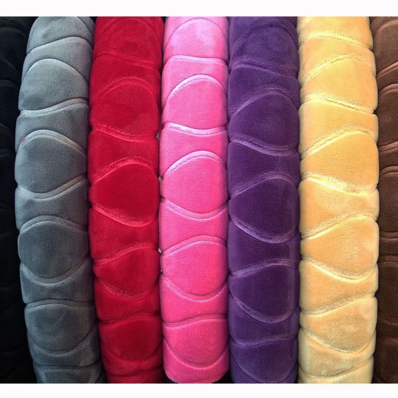 Couverture de volant en peluche de voiture